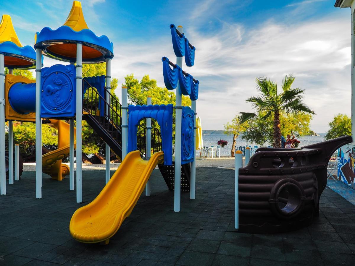 Salve Croatia Mobile Homes In Amadria Park Trogir Seget Vranjica Εξωτερικό φωτογραφία
